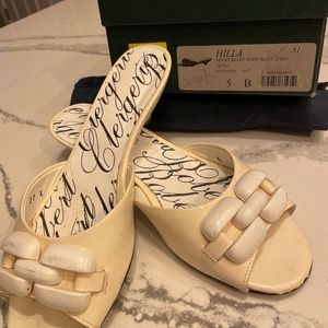 Robert Clergerie vintage Hilla slides